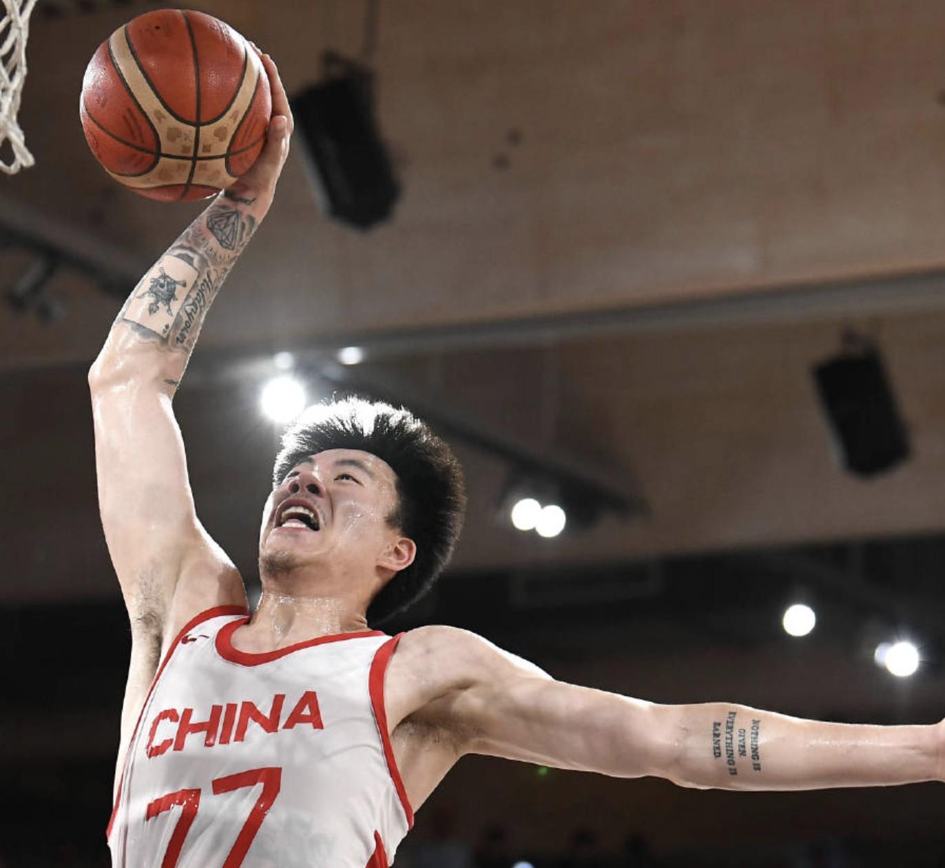 开云体验-媒体人：今天赢在朱俊龙和李弘权，张镇麟现在咋完全没运动能力了